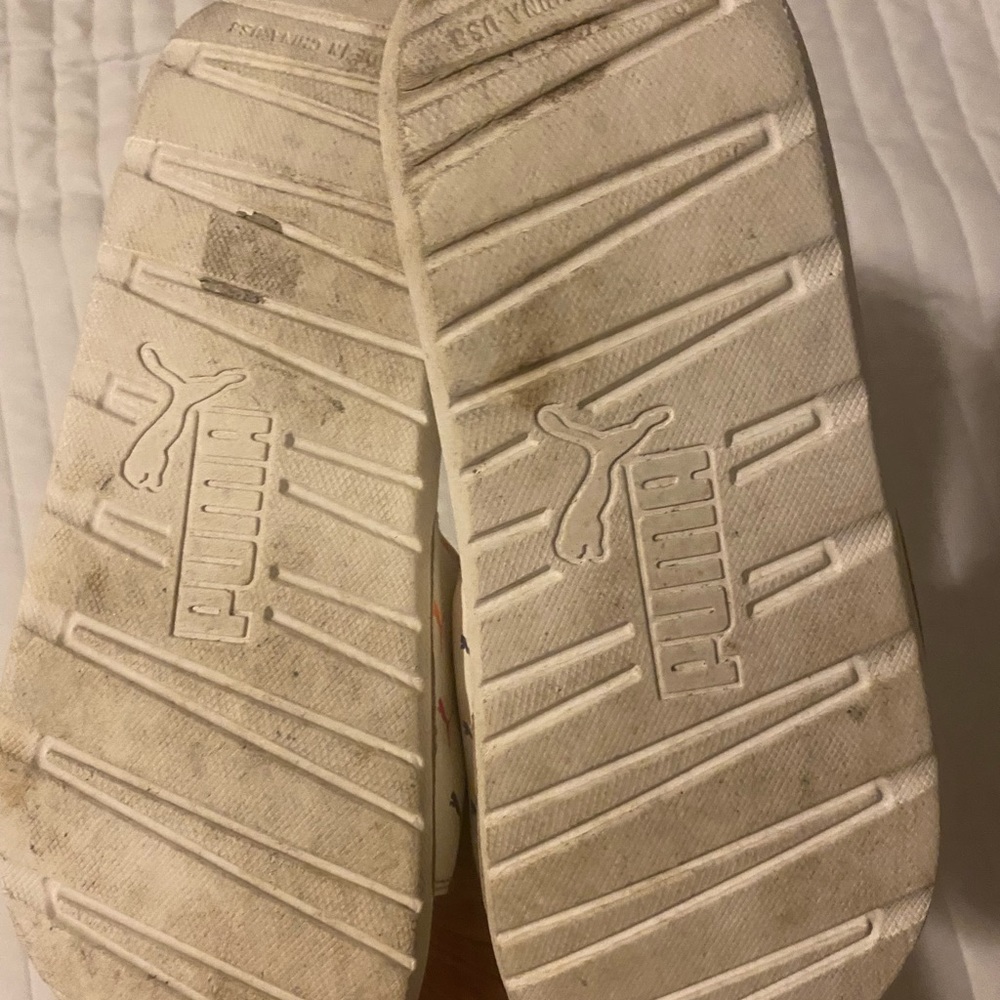 Puma slides - Picture 2 of 3